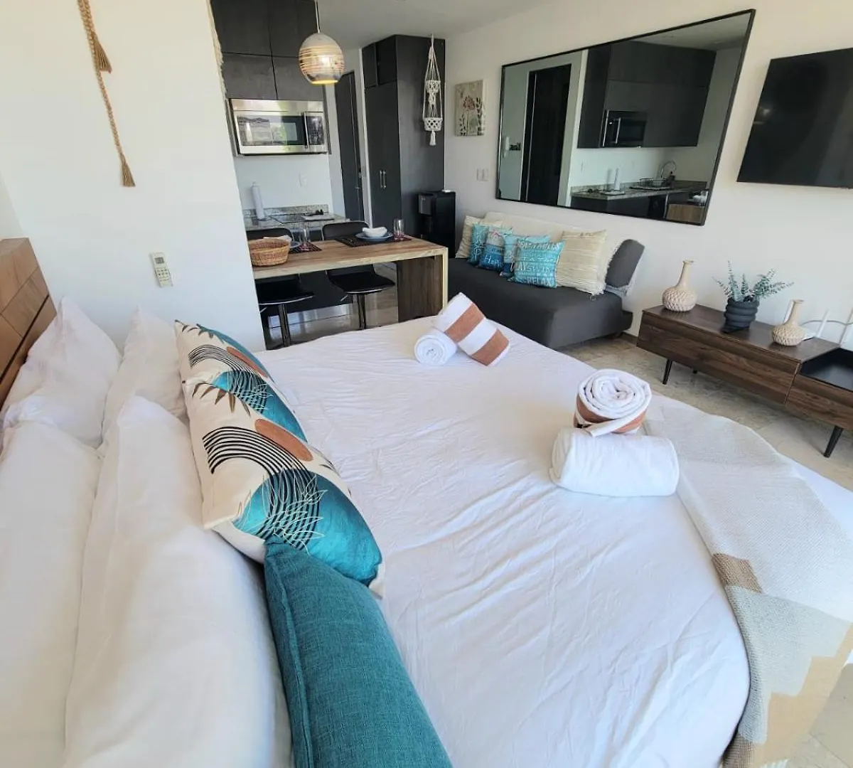 Ubicacion Ideal, Condo A Pasos De La Avenida 38 Playa del Carmen Daire